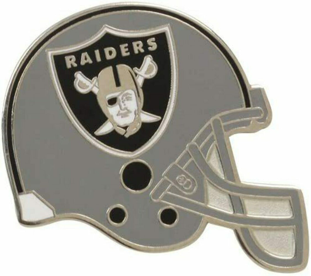 Las Vegas Raiders Colossal Helmet Lapel Pin